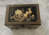 梁中秀大师作品凤凰戏牡丹漆器首饰盒